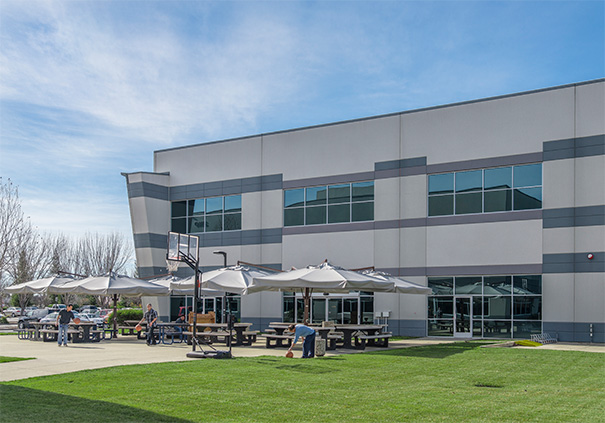 3880 Brickway Boulevard image 1