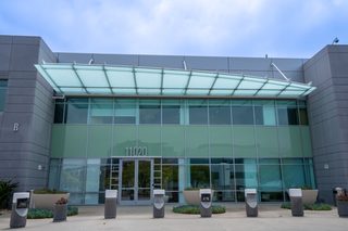 Discovery Corporate Center B thumbnail 3