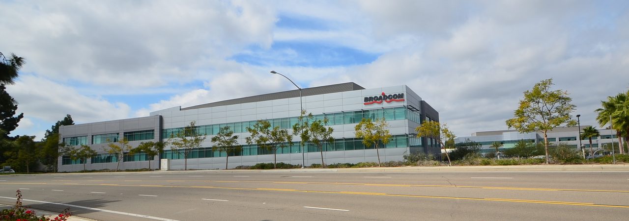 Discovery Corporate Center A image 9