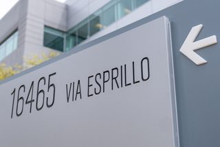 Discovery Corporate Center D thumbnail 6
