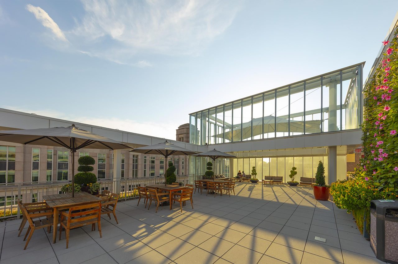 L Street image 2