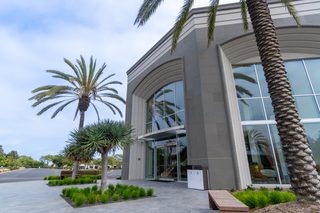 Pacific View Corporate Center thumbnail 2