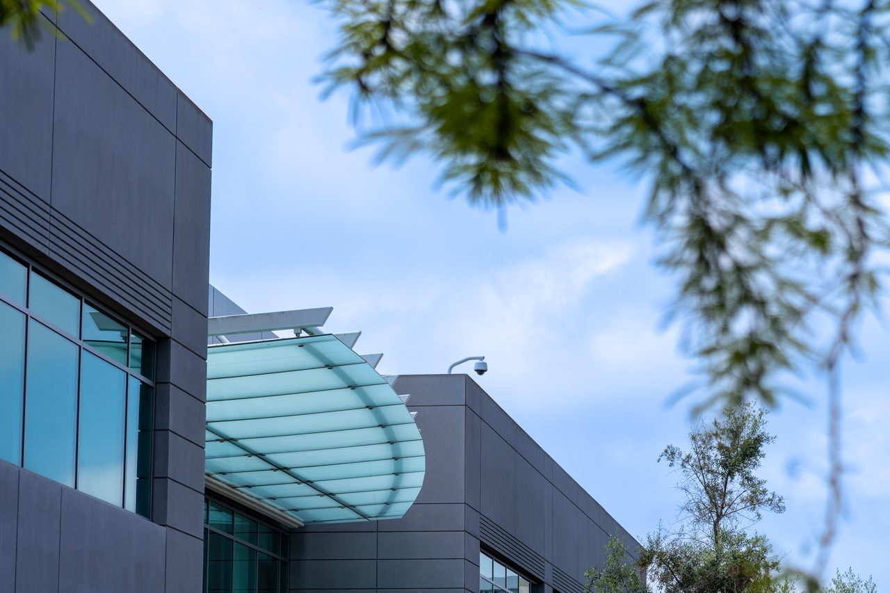 Discovery Corporate Center B image 8