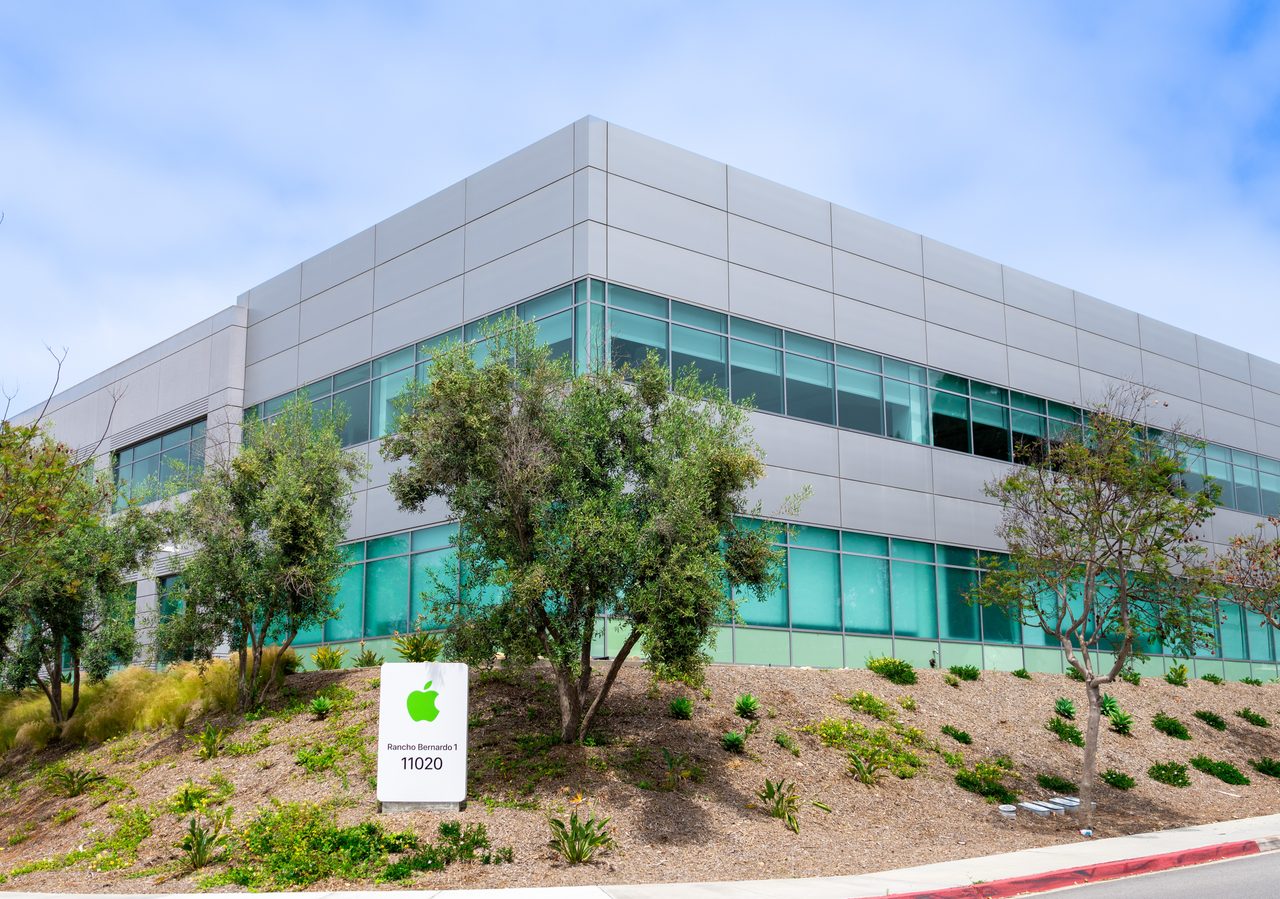 Discovery Corporate Center B image 7