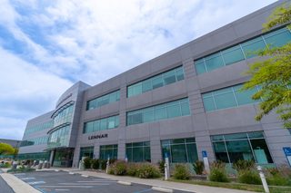 Discovery Corporate Center D thumbnail 3