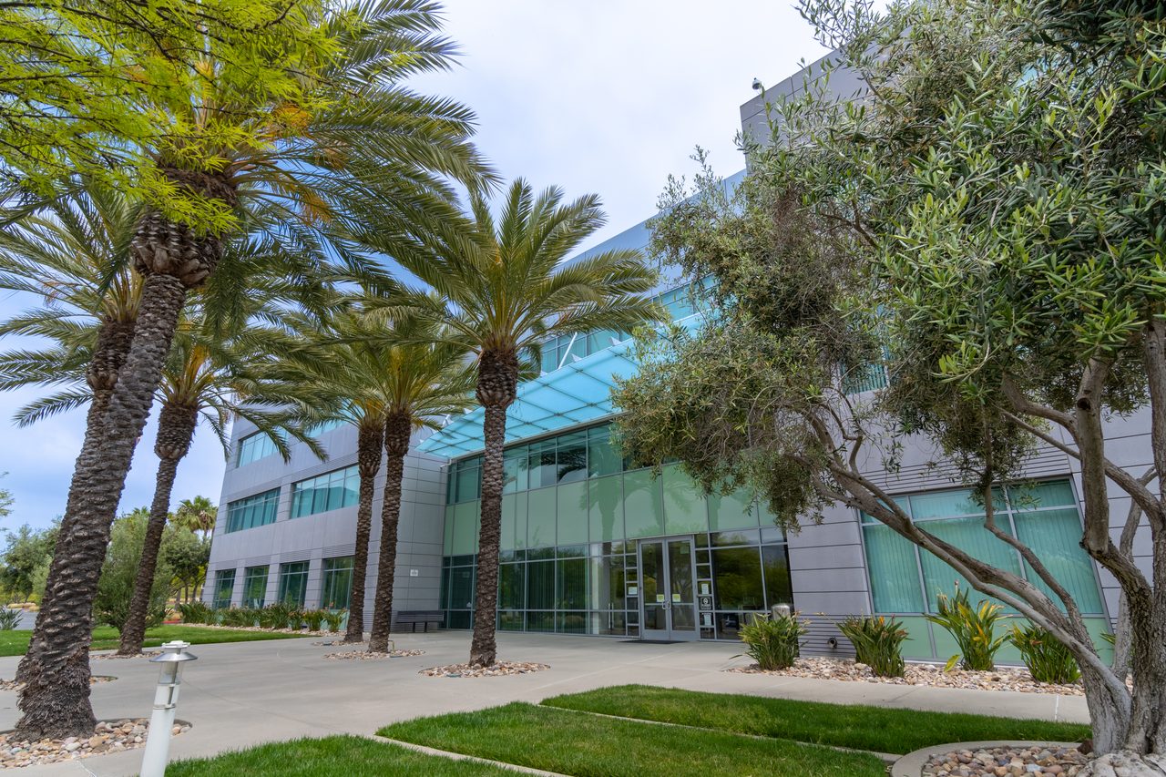 Discovery Corporate Center A image 4